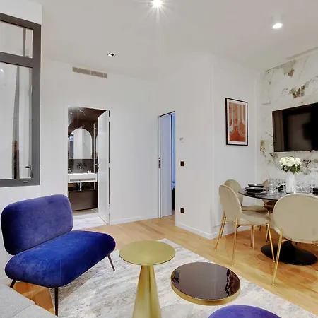 Апартаменты Authentic - 2br-6p - Moulin Rouge Париж